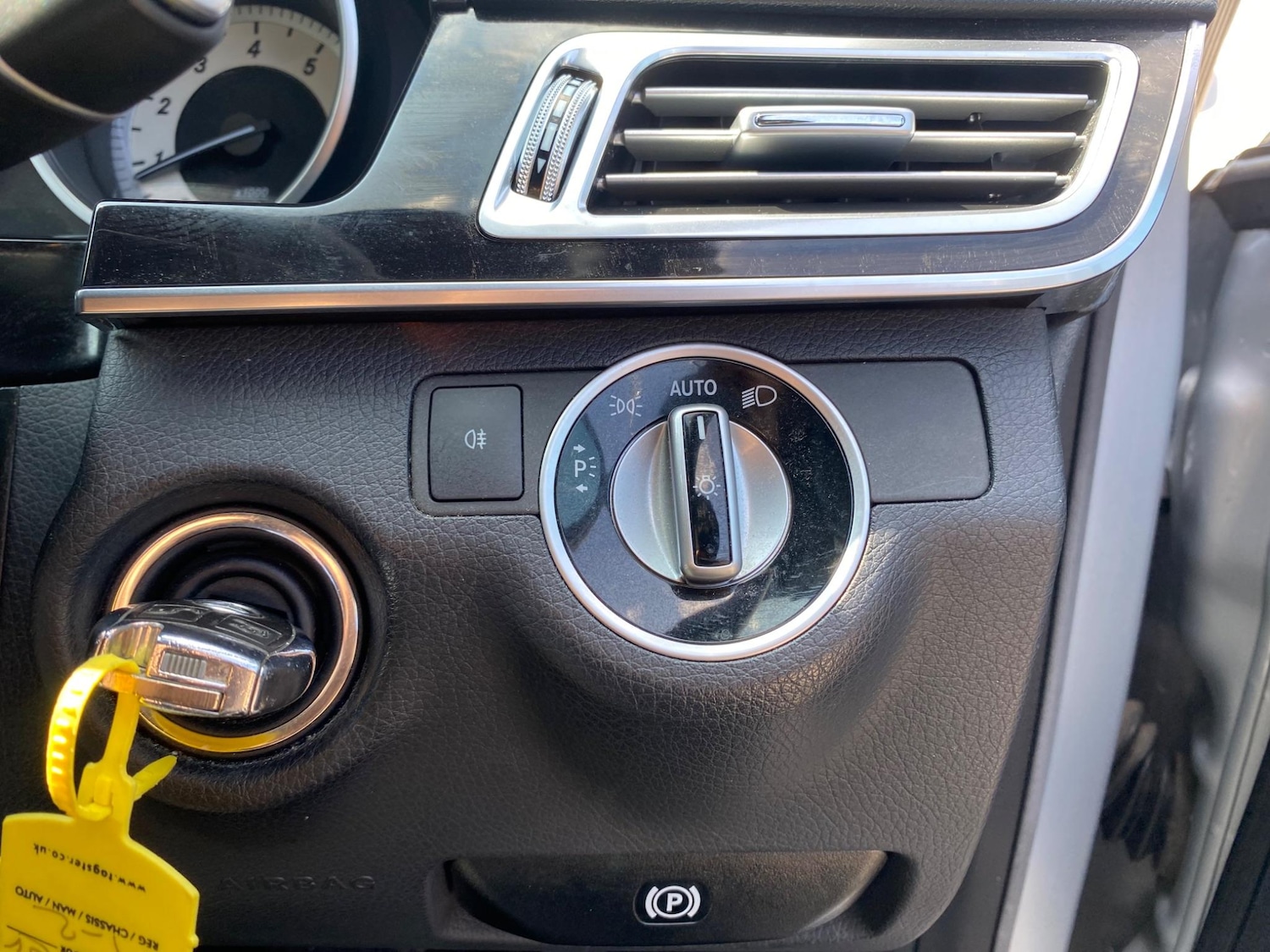 Vehicle 29