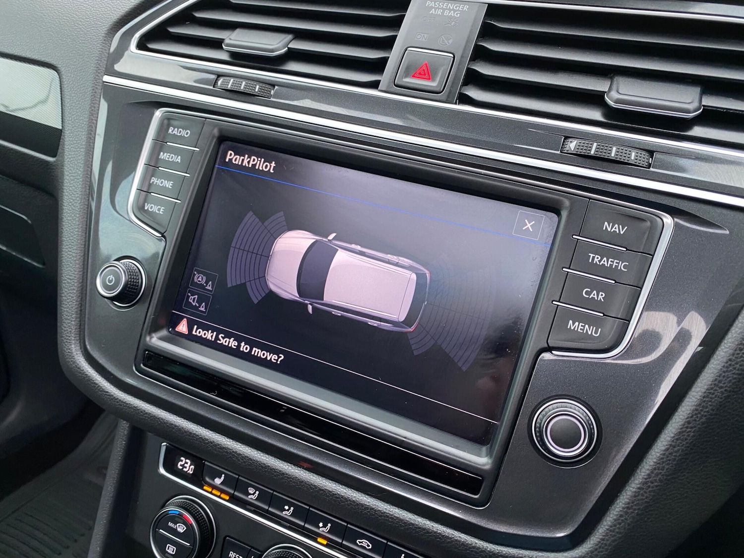 Used Volkswagen Tiguan 2016 for sale - 77425074: Photo 22