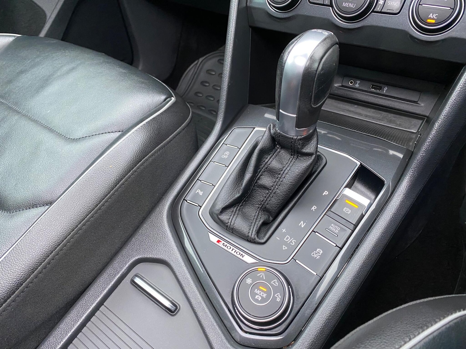 Used Volkswagen Tiguan 2016 for sale - 77425074: Photo 25