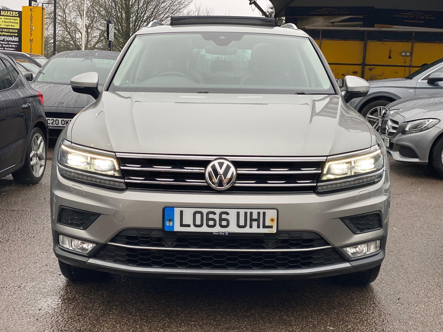 Used Volkswagen Tiguan 2016 for sale - 77425074: Photo 3