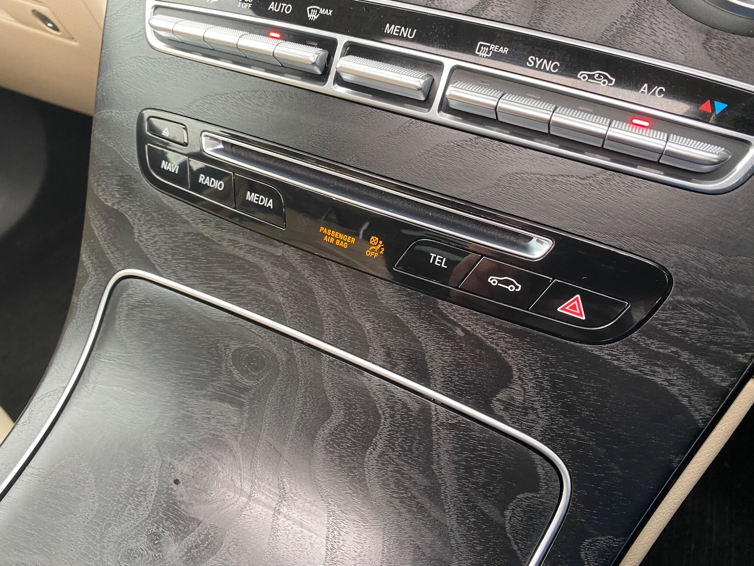 Used Mercedes-Benz GLC 2016 for sale - 76001994: Photo 25