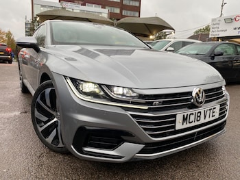 (18) - 2.0 TSI R-Line Fastback DSG Euro 6 (s/s) 5dr