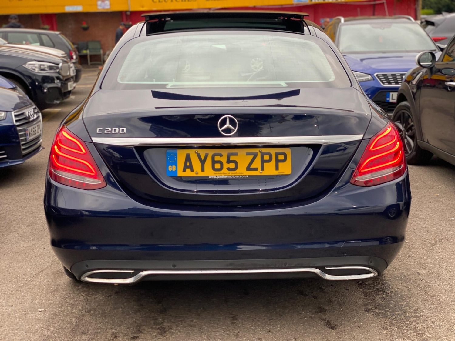 Used Mercedes-Benz C-Class 2015 for sale - 76083675: Photo 12