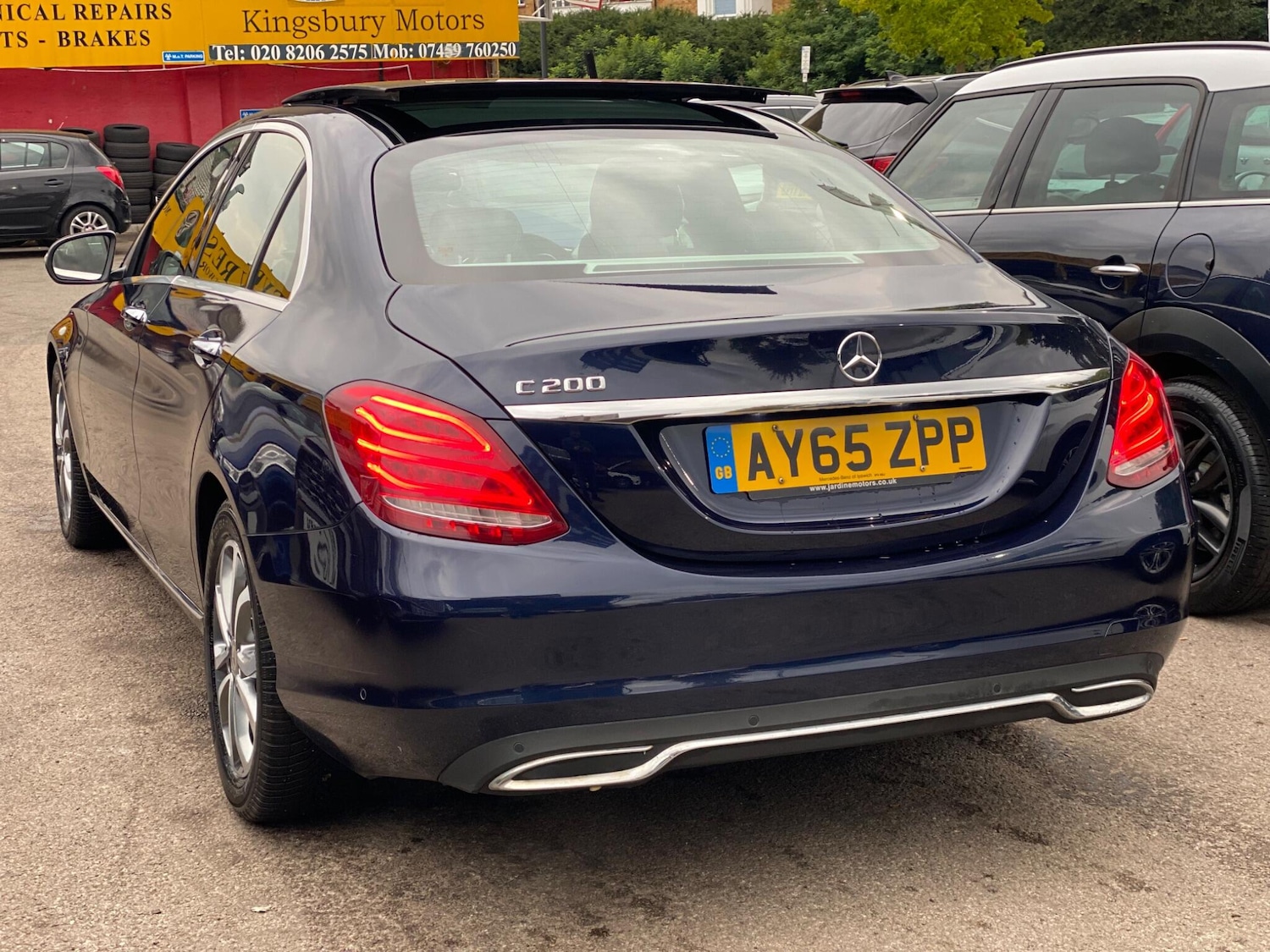 Used Mercedes-Benz C-Class 2015 for sale - 76083675: Photo 13