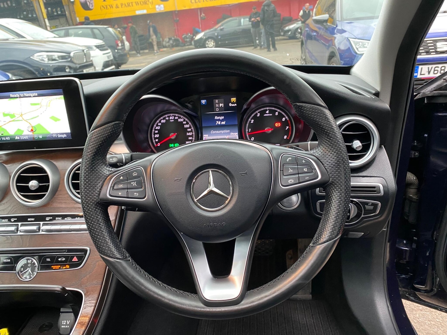 Used Mercedes-Benz C-Class 2015 for sale - 76083675: Photo 20