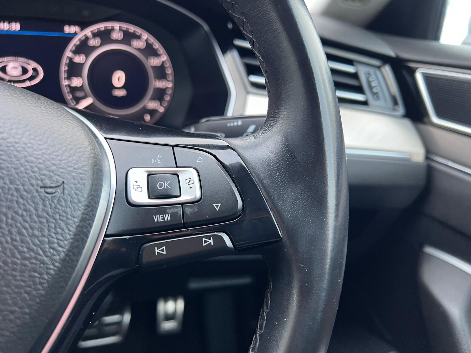 Used Volkswagen Arteon 2018 for sale - 77050217: Photo 32