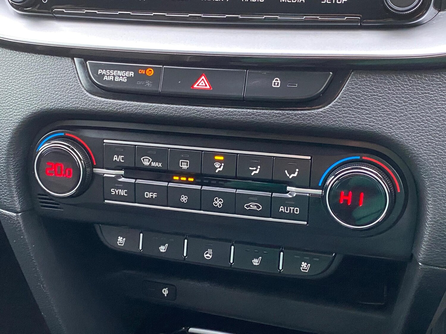 Used Kia XCeed for sale - 77994109: Photo 27