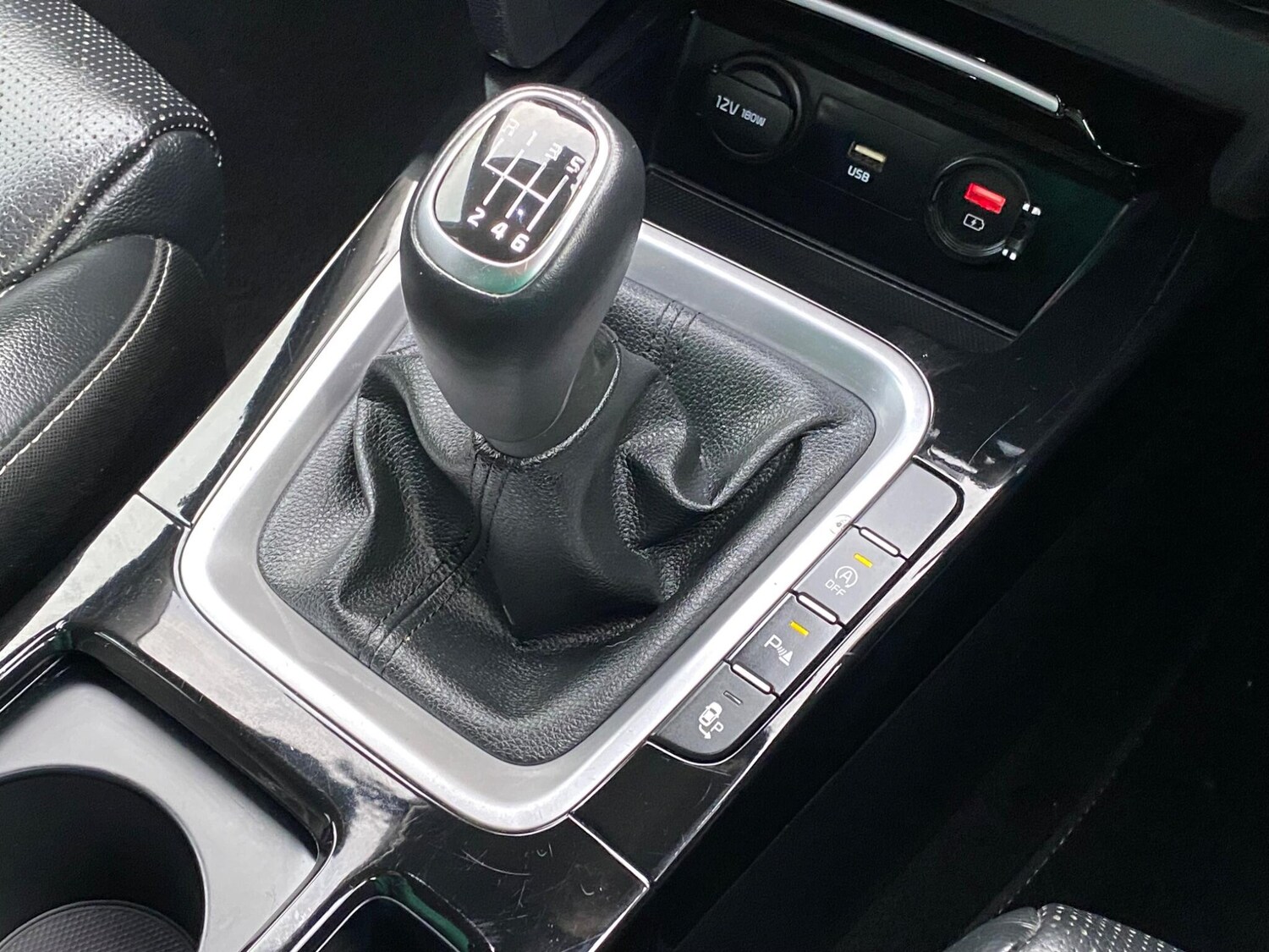 Used Kia XCeed for sale - 77994109: Photo 28