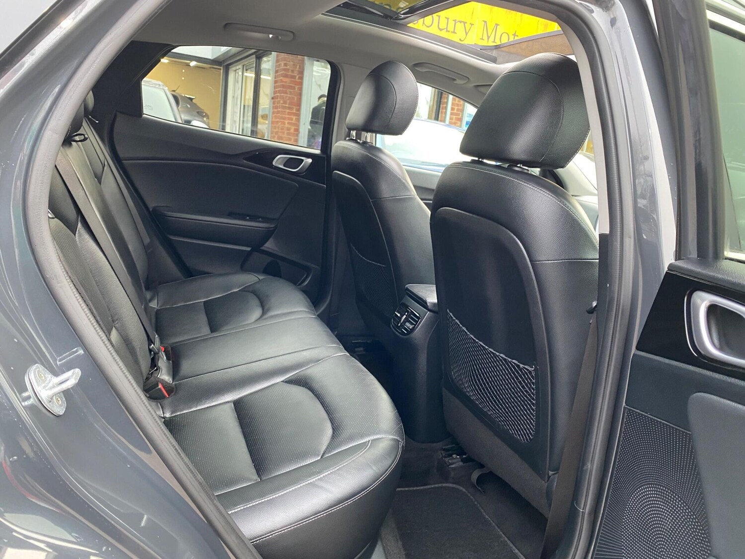 Used Kia XCeed for sale - 77994109: Photo 34