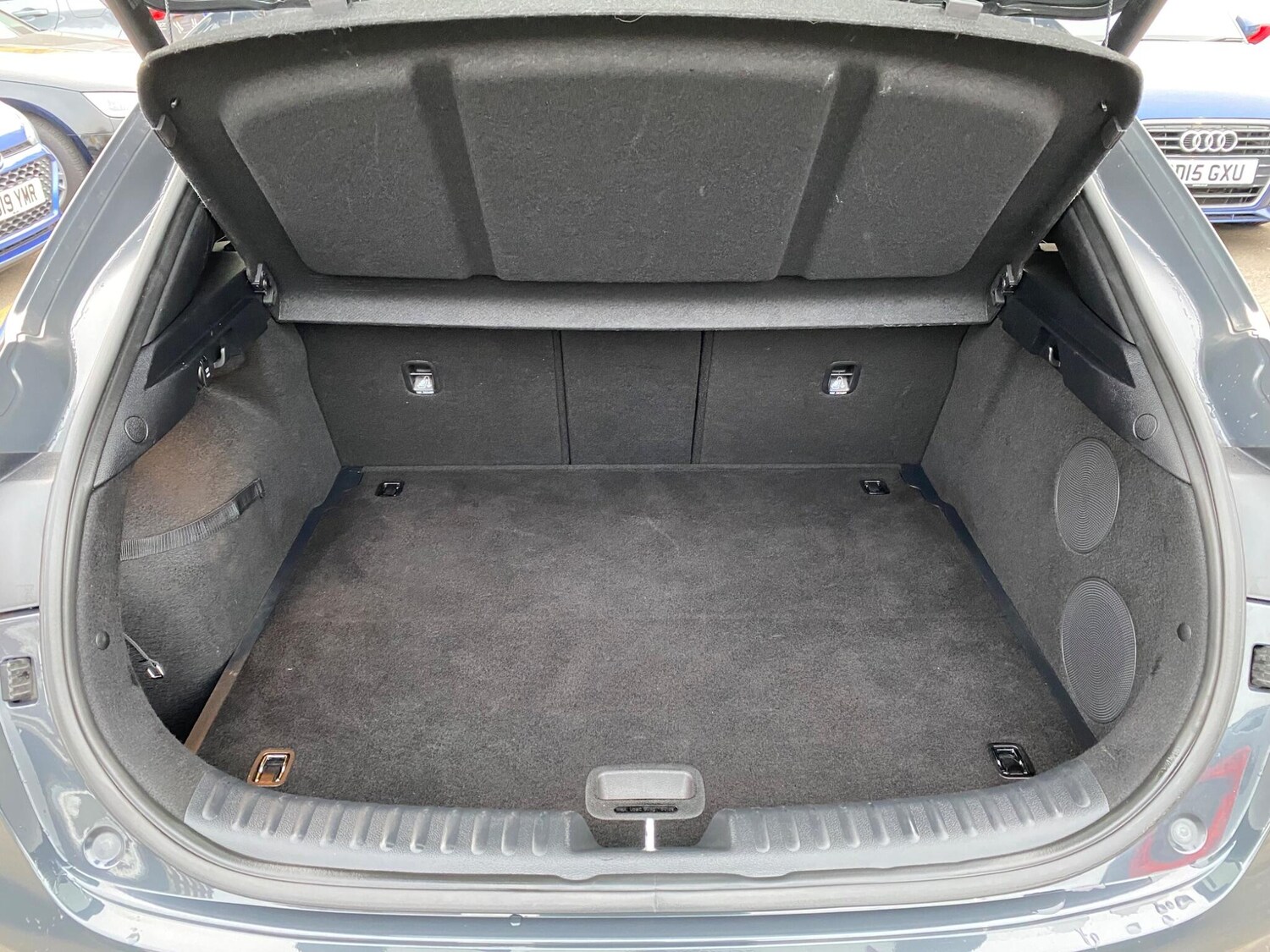 Used Kia XCeed for sale - 77994109: Photo 42