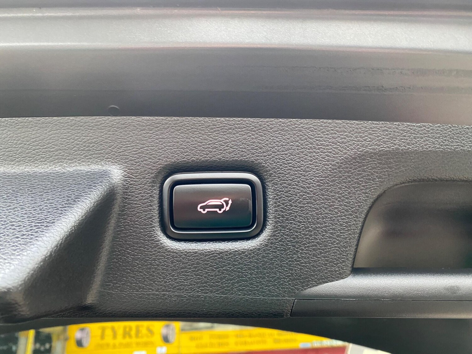 Used Kia XCeed for sale - 77994109: Photo 43