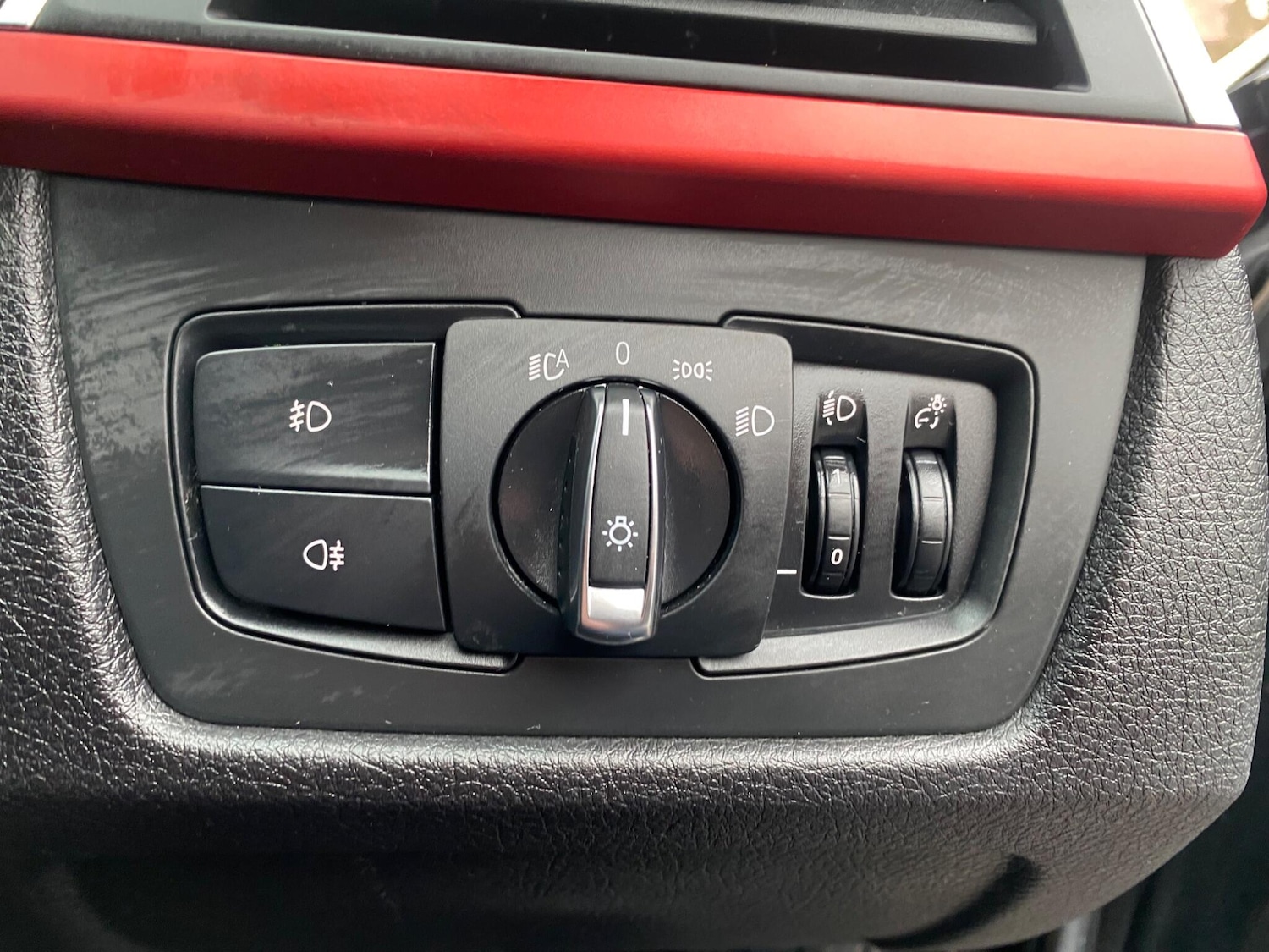 Used BMW 3 Series 2016 for sale - 77162758: Photo 26