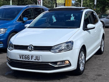 Used Volkswagen Polo 2016 for sale - 79426840: Photo