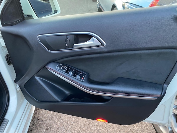Used Mercedes-Benz A-Class 2016 for sale - 76246942: Photo 8