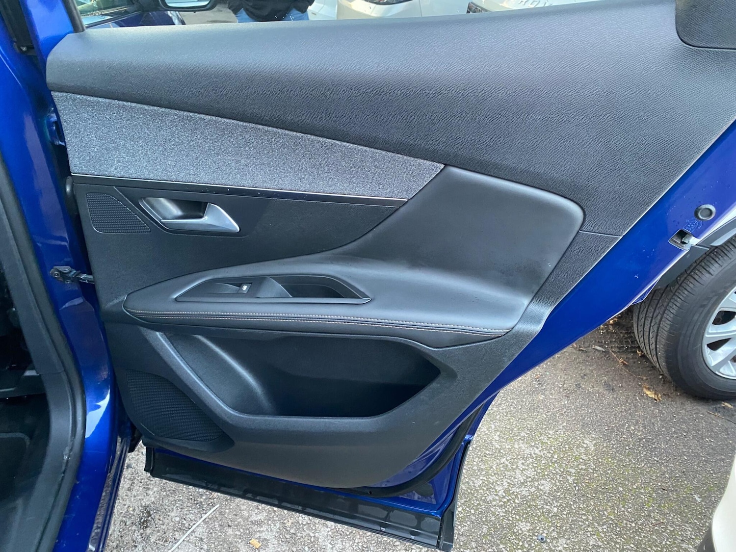 Used Peugeot 3008 2018 for sale - 76512925: Photo 21