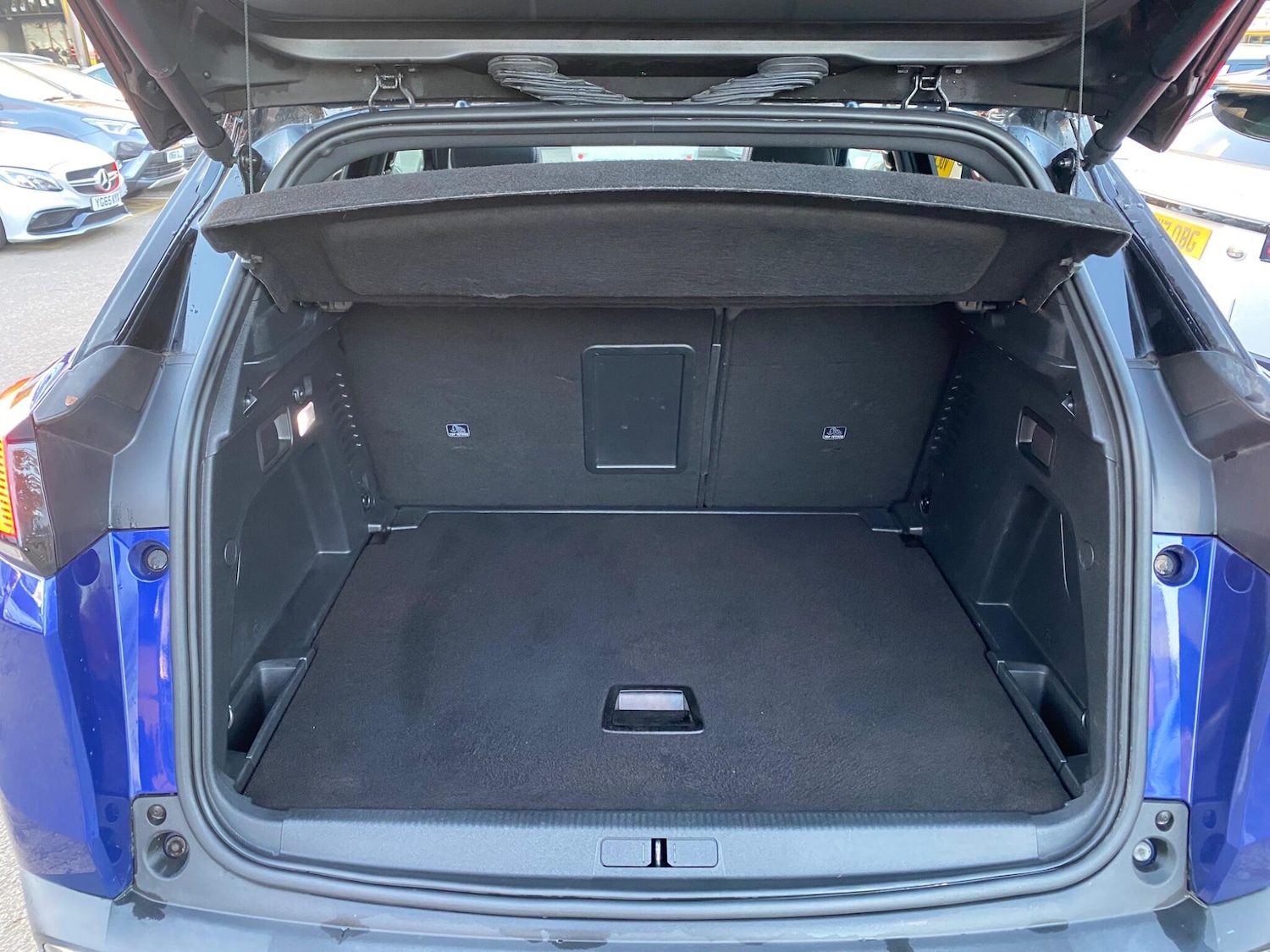 Used Peugeot 3008 2018 for sale - 76512925: Photo 23