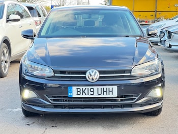 Used Volkswagen Polo 2019 for sale - 77040350: Photo