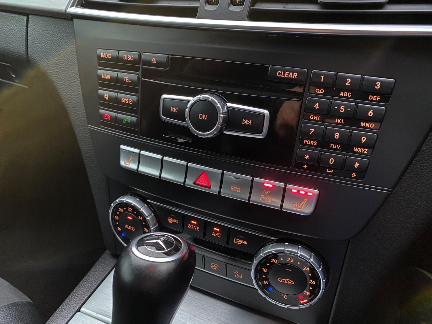 Used Mercedes-Benz C Class 2014 for sale - 76408929: Photo 25