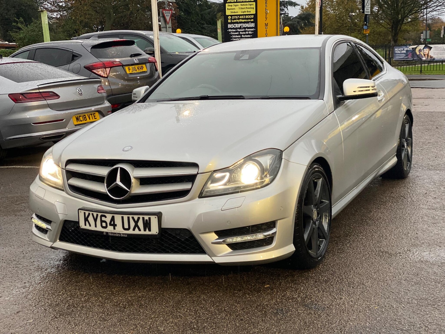 Used Mercedes-Benz C Class 2014 for sale - 76408929: Photo 7