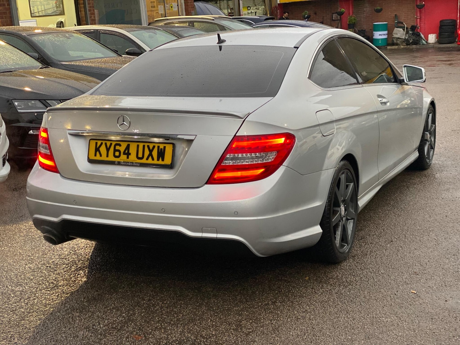 Used Mercedes-Benz C Class 2014 for sale - 76408929: Photo 9