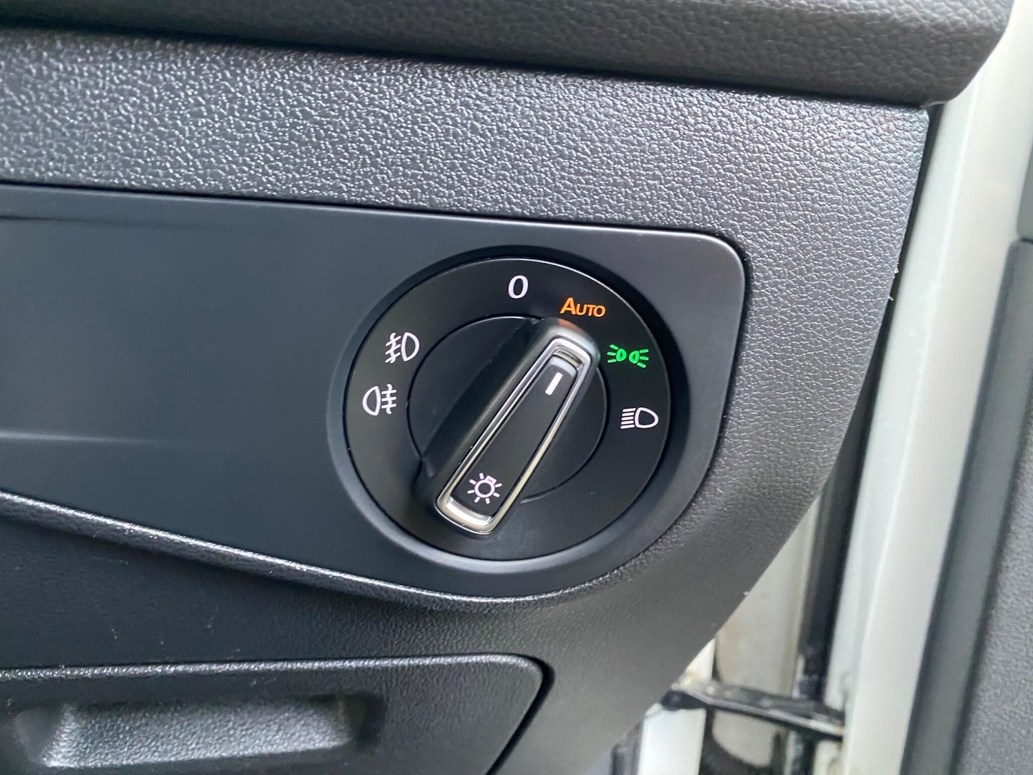 Used Volkswagen Tiguan 2017 for sale - 77320929: Photo 31