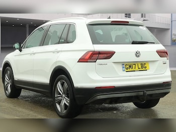 Used Volkswagen Tiguan 2017 for sale - 77320929: Photo