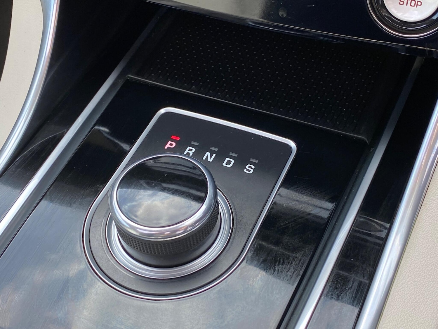 Used Jaguar XE 2017 for sale - 78141587: Photo 17