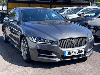 Used Jaguar XE 2017 for sale - 79107003: Photo