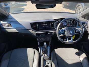 Used Volkswagen Polo 2019 for sale - 78148199: Photo