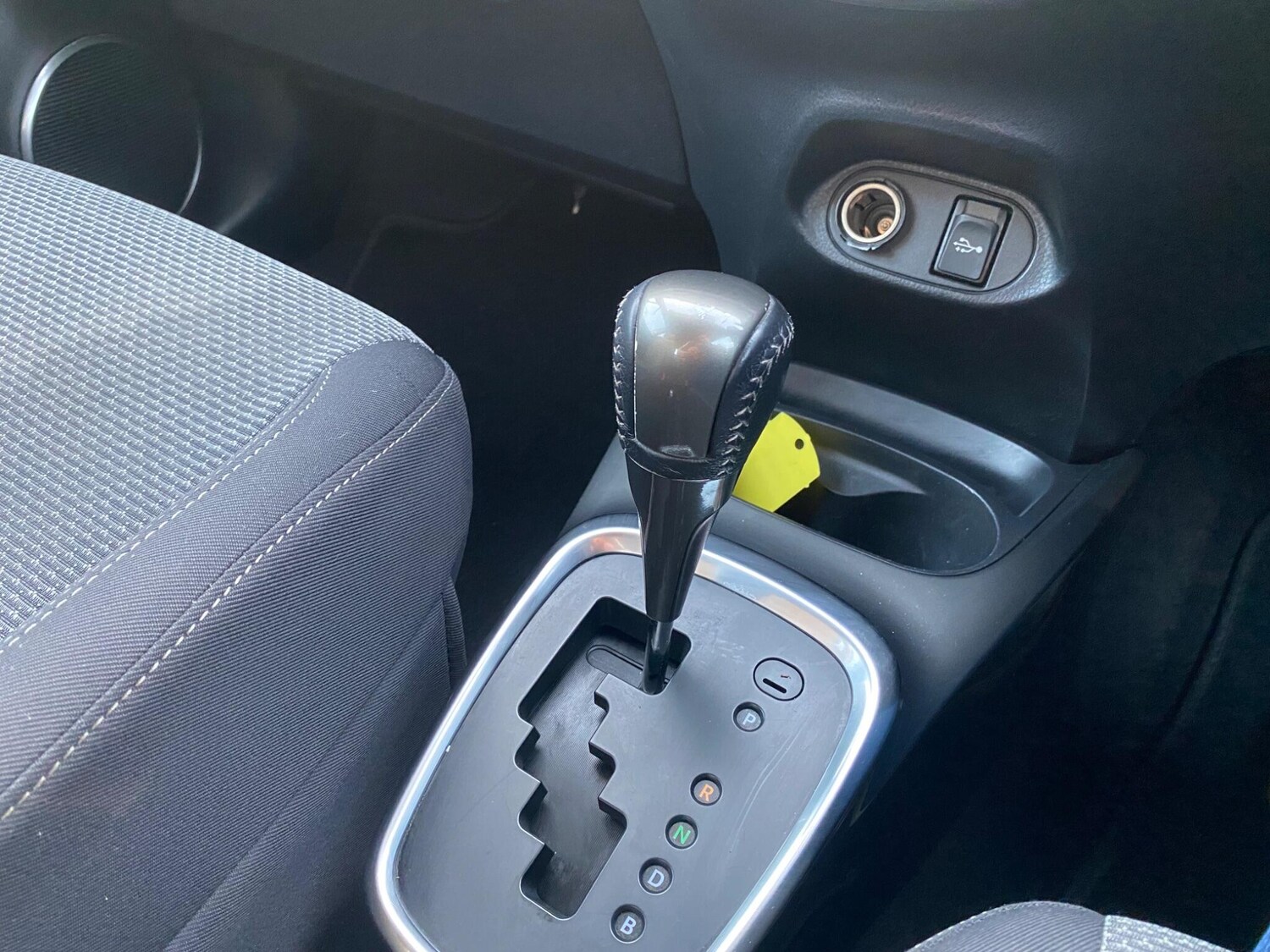 Used Toyota Yaris 2014 for sale - 78170795: Photo 24