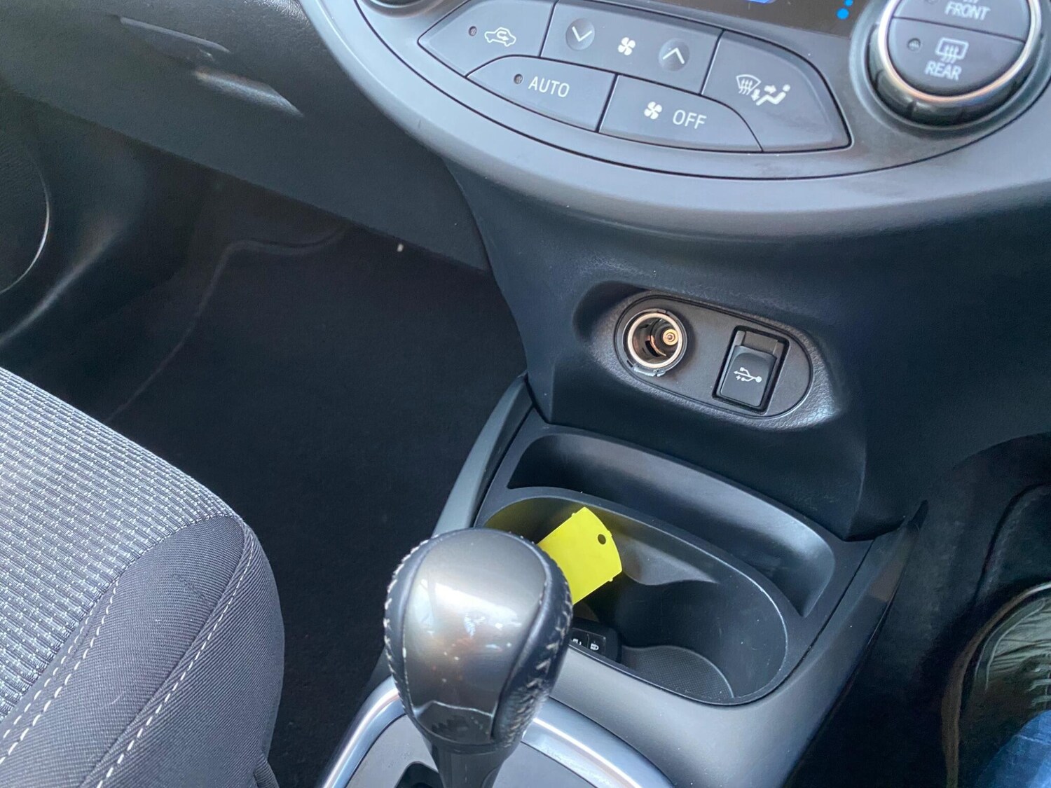 Used Toyota Yaris 2014 for sale - 78170795: Photo 26