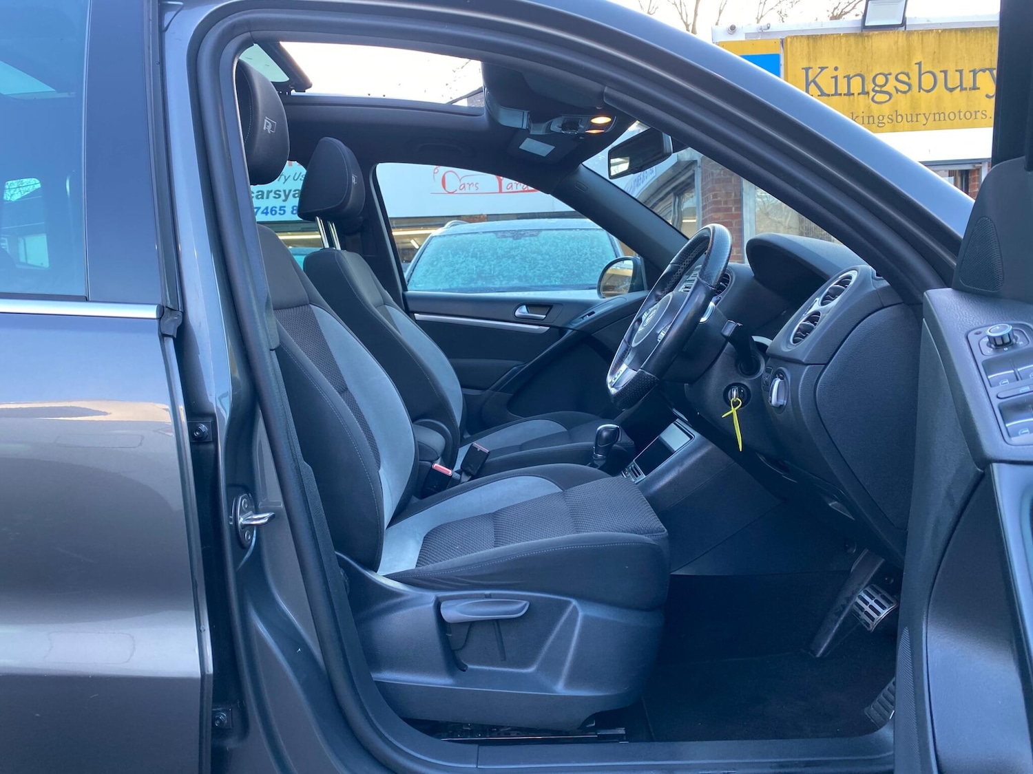 Used Volkswagen Tiguan 2015 for sale - 78007855: Photo 17