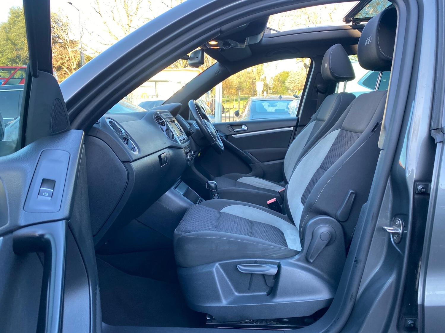 Used Volkswagen Tiguan 2015 for sale - 78007855: Photo 34