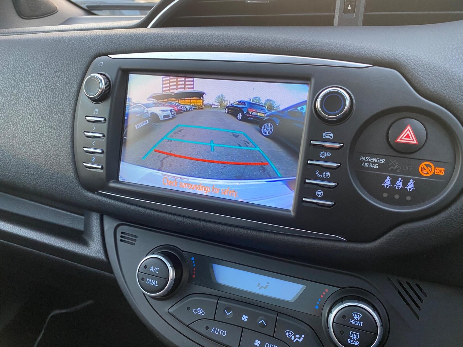 Used Toyota Yaris 2017 for sale - 78170263: Photo 22