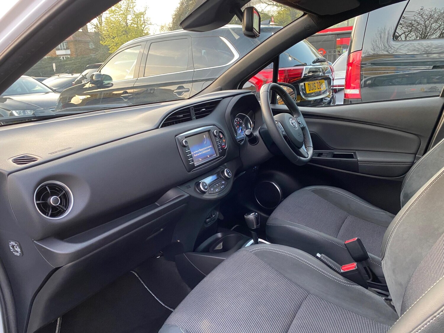 Used Toyota Yaris 2017 for sale - 78170263: Photo 36