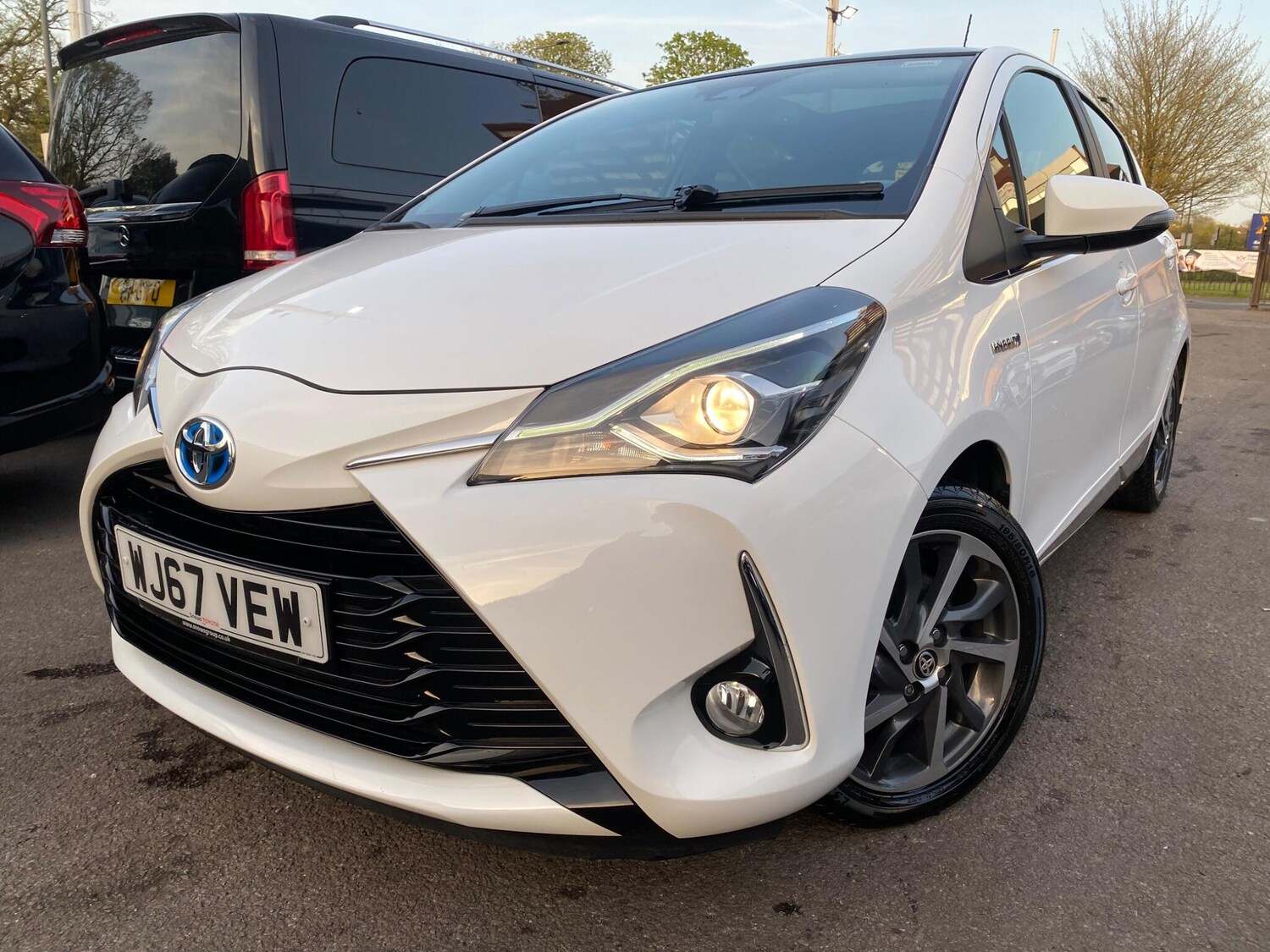 Used Toyota Yaris 2017 for sale - 78170263: Photo 6