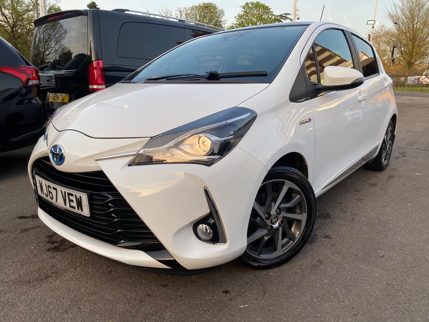 Used Toyota Yaris 2017 for sale - 78170263: Photo 8