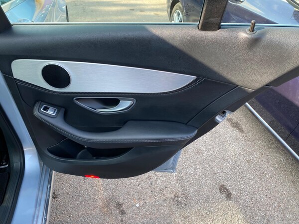 Used Mercedes-Benz C-Class 2014 for sale - 76239960: Photo 32