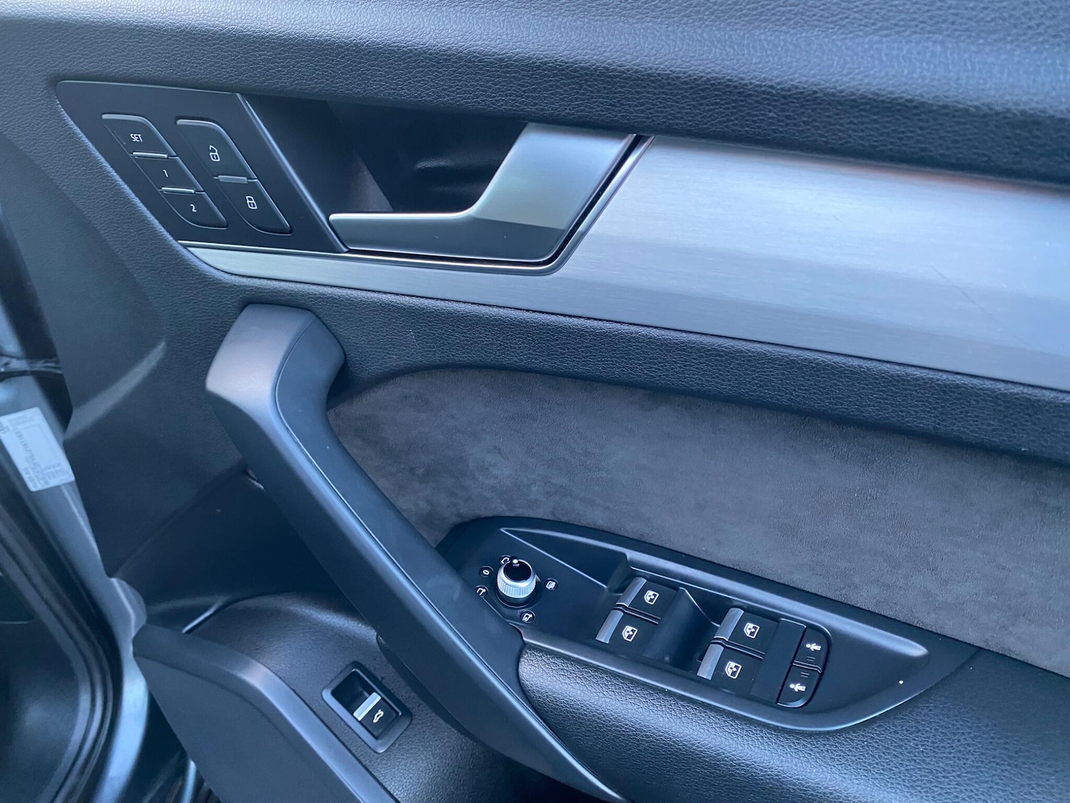 Used Audi Q5 2018 for sale - 76759699: Photo 32