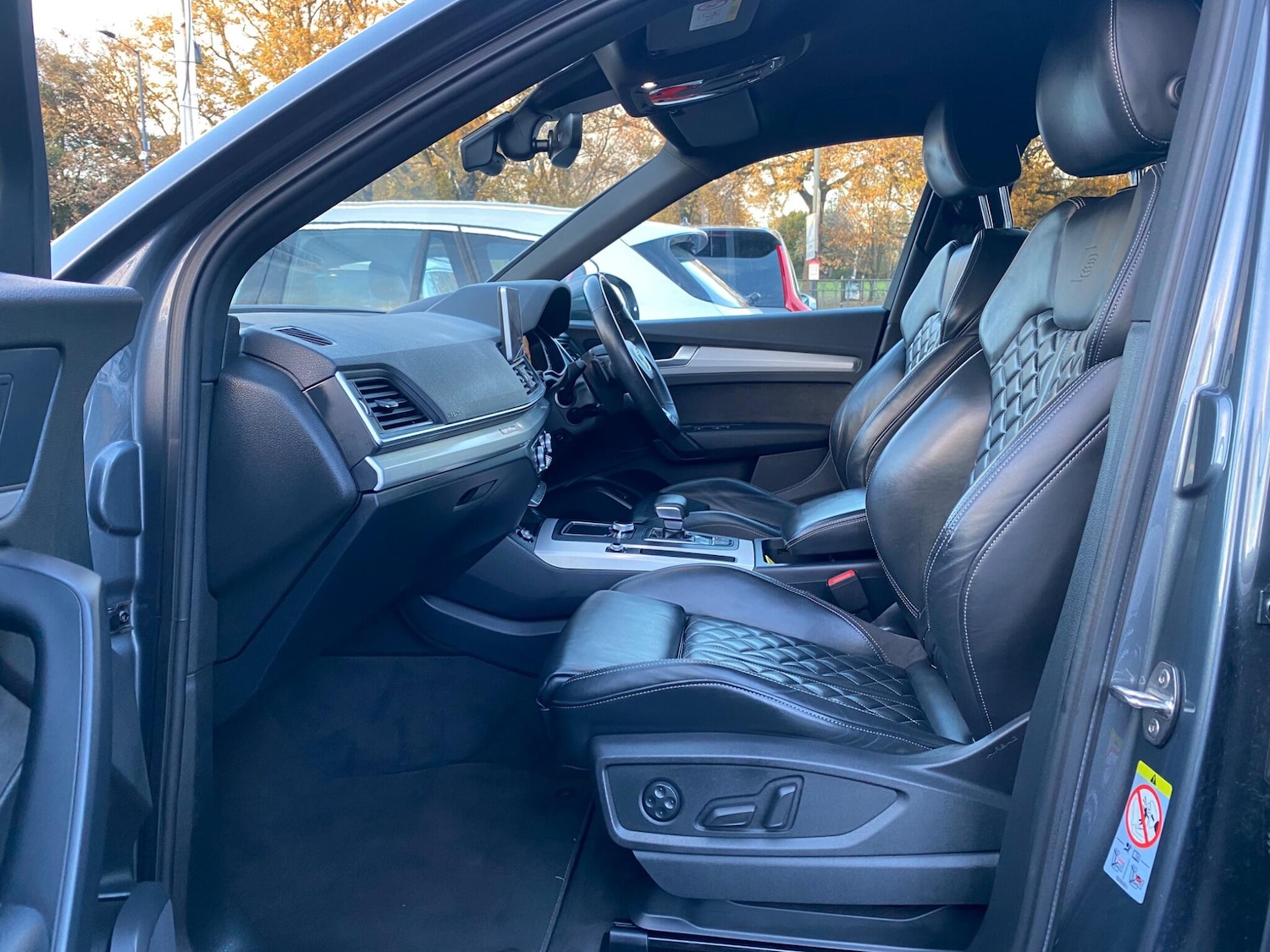 Used Audi Q5 2018 for sale - 76759699: Photo 41