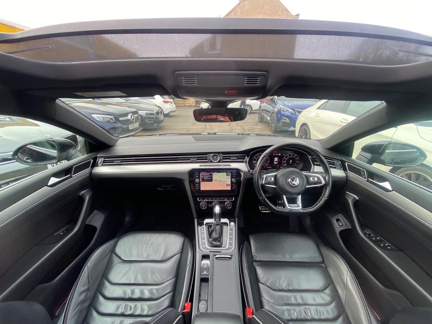 Used Volkswagen Arteon 2018 for sale - 76592408: Photo 2