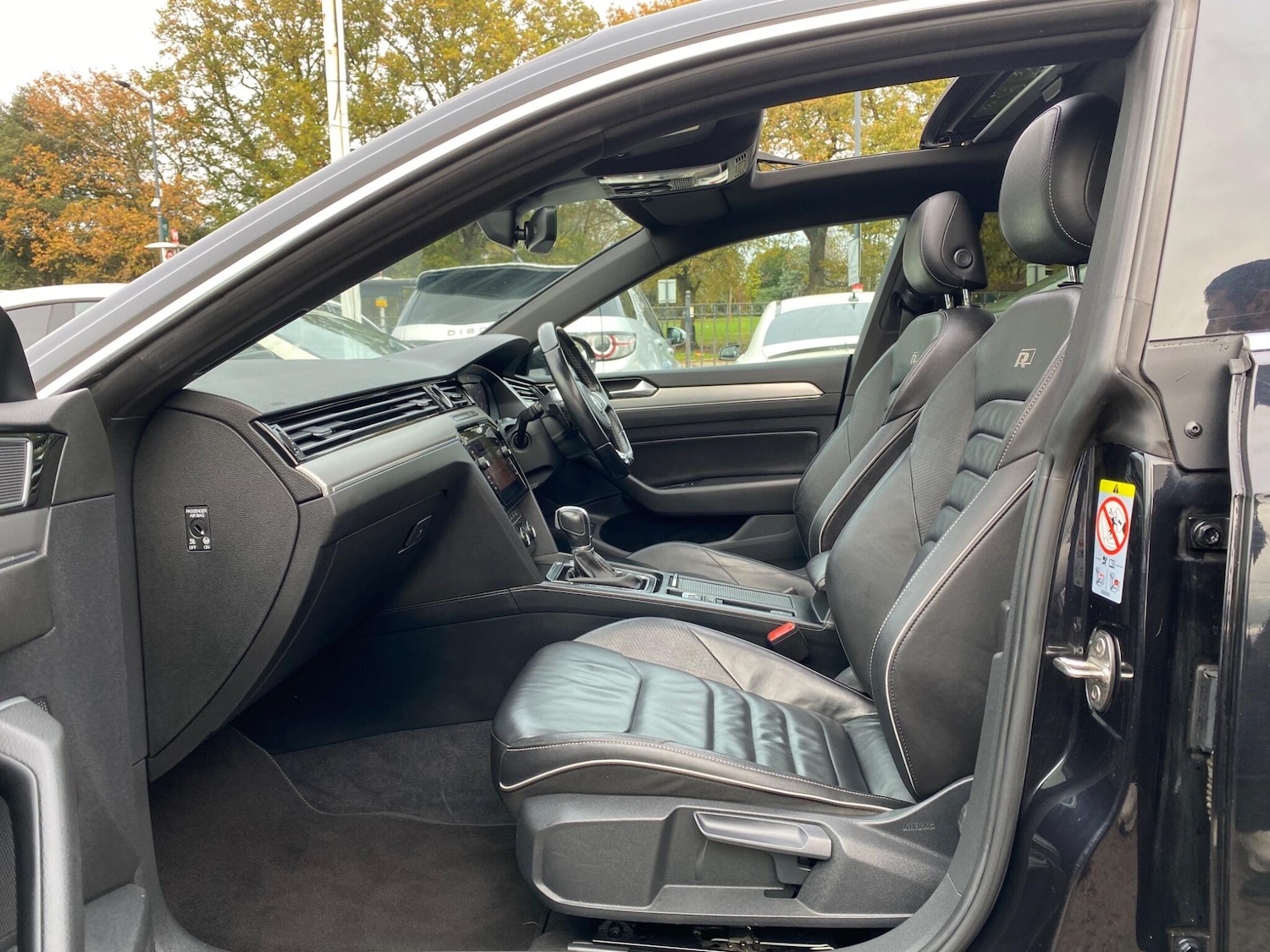 Used Volkswagen Arteon 2018 for sale - 76592408: Photo 40