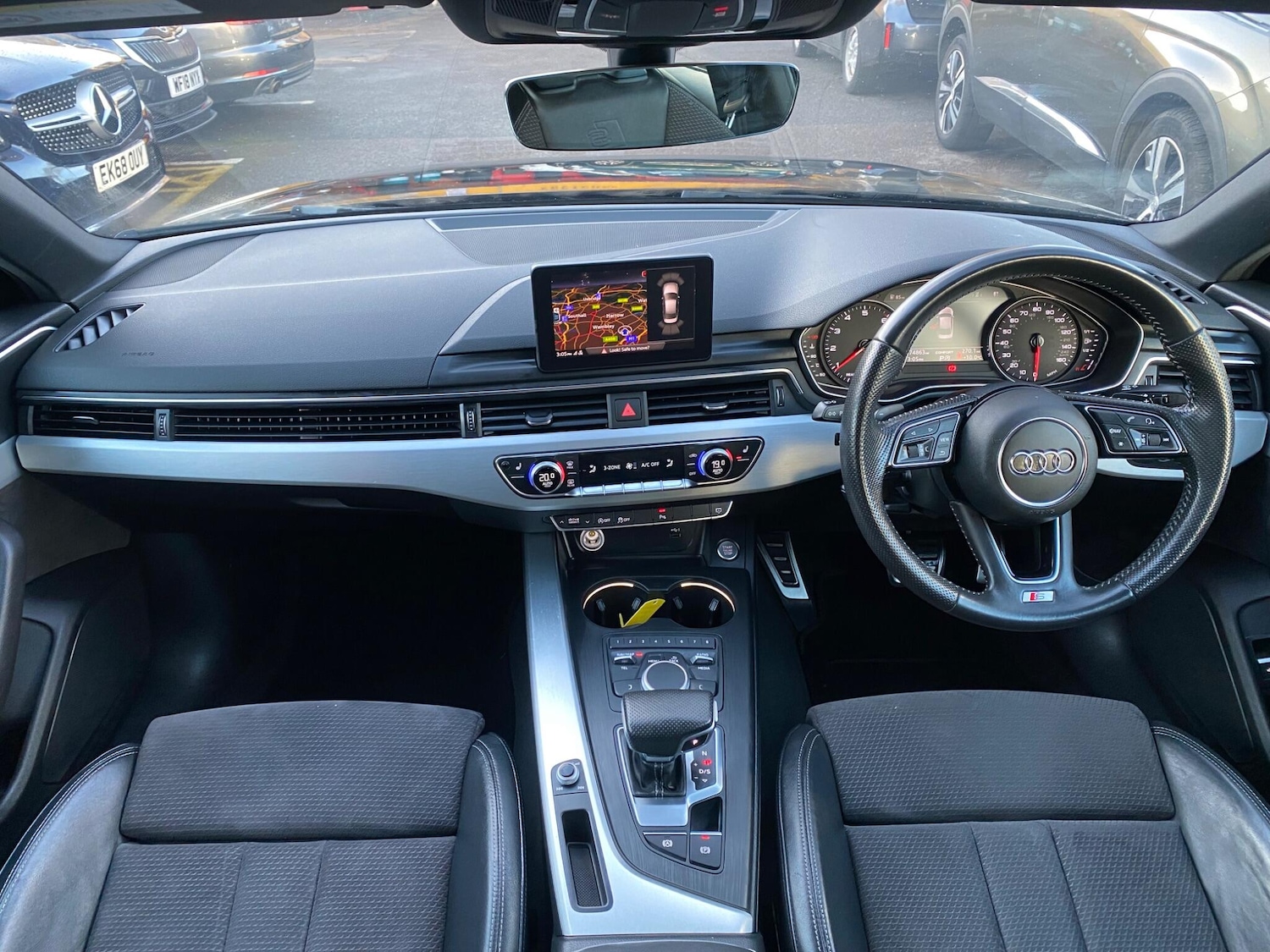 Used Audi A4 2018 for sale - 76780663: Photo 2