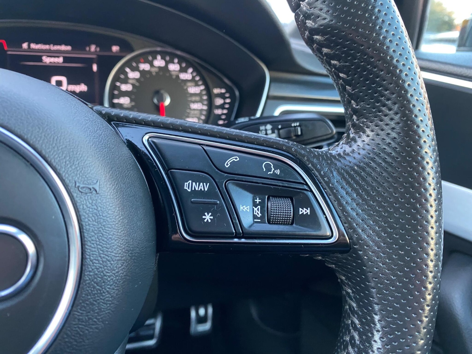 Used Audi A4 2018 for sale - 76780663: Photo 29