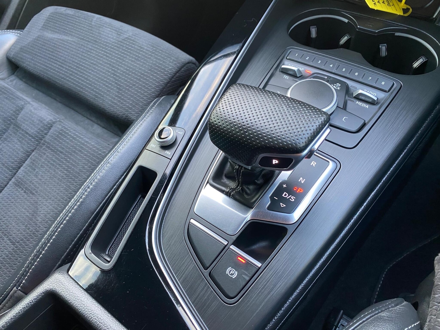 Used Audi A4 2017 for sale - 76597147: Photo 27