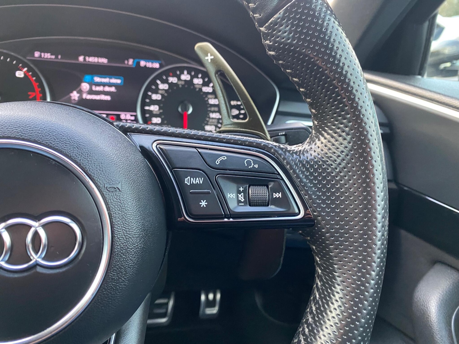 Used Audi A4 2017 for sale - 76597147: Photo 31