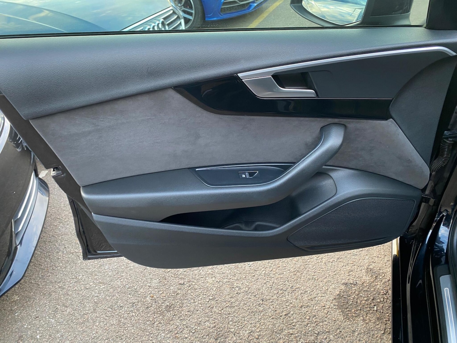 Used Audi A4 2017 for sale - 76597147: Photo 36