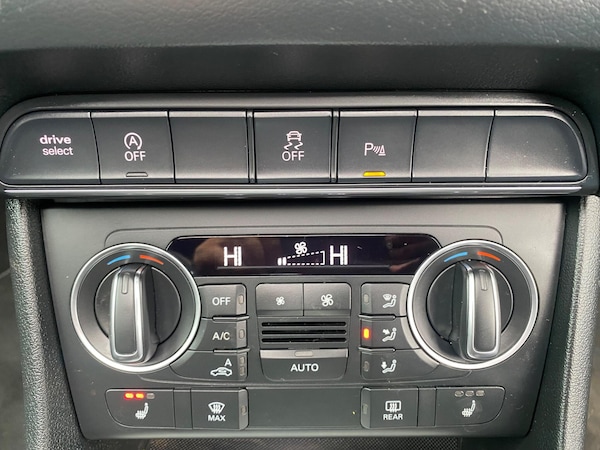 Used Audi Q3 2017 for sale - 75588112: Photo 19