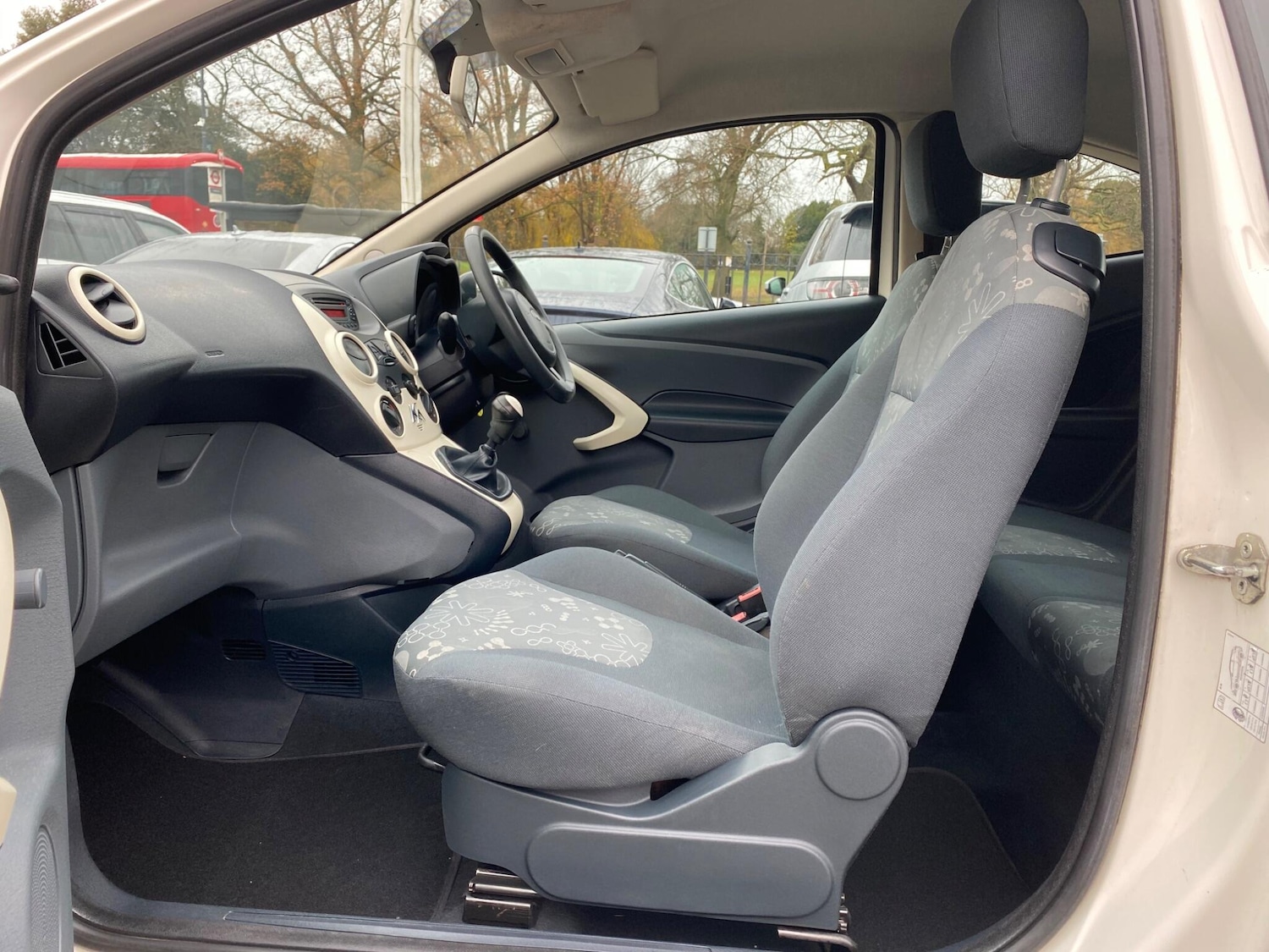 Used Ford Ka 2012 for sale - 76592747: Photo 26