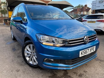 Used Volkswagen Touran 2017 for sale - 75977274: Photo